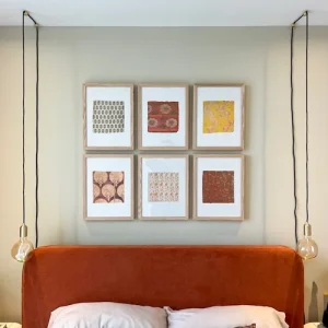 Picture Hanging 58