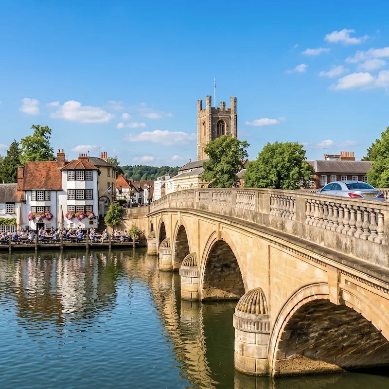 Picture Hanging Henley. Henley bridge.